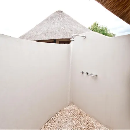 Ubizane Zululand Safari Lodge Hluhluwe Exterior photo